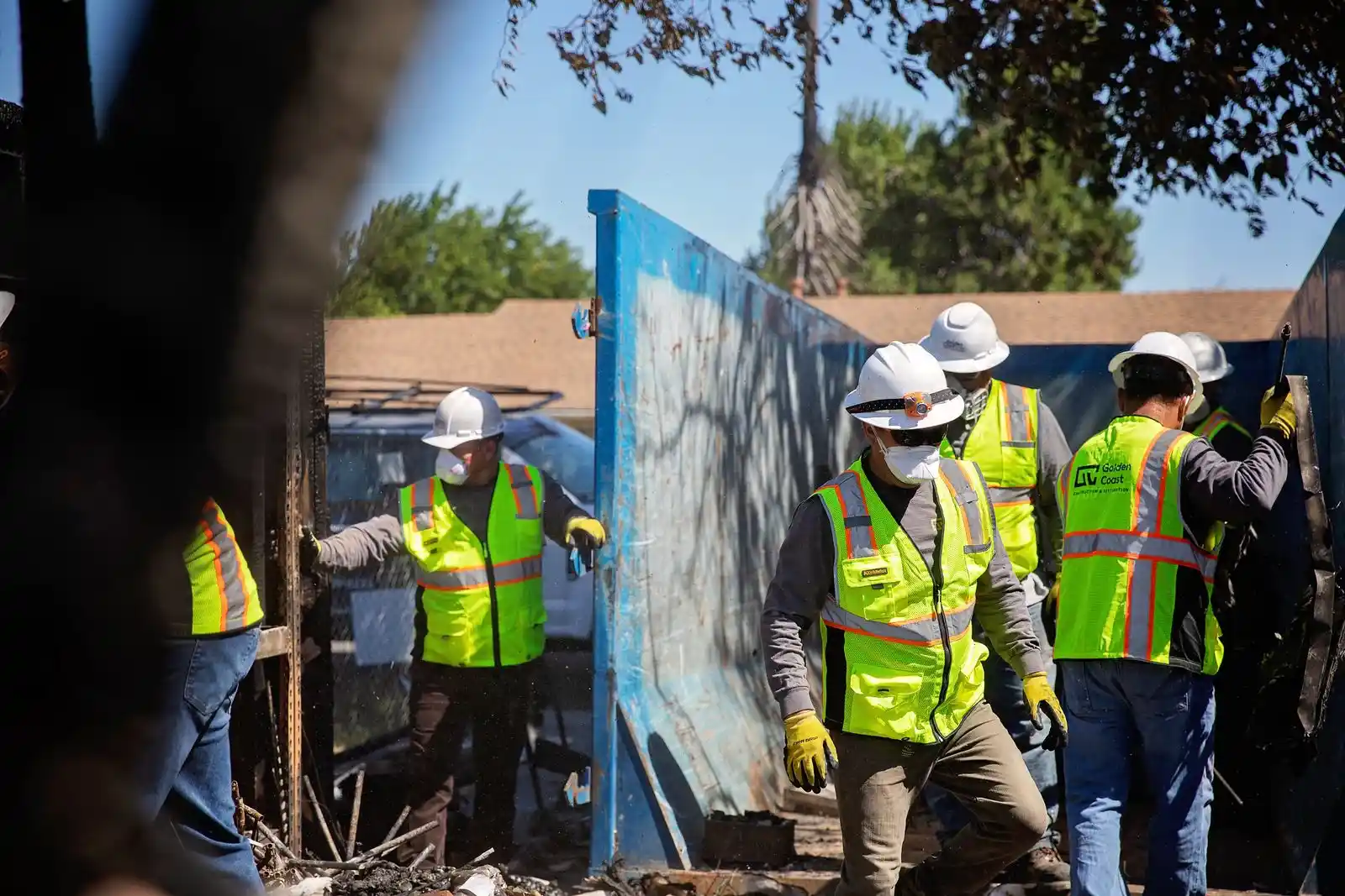 How a Specialized Fire Restoration and Reconstruction Company Helps